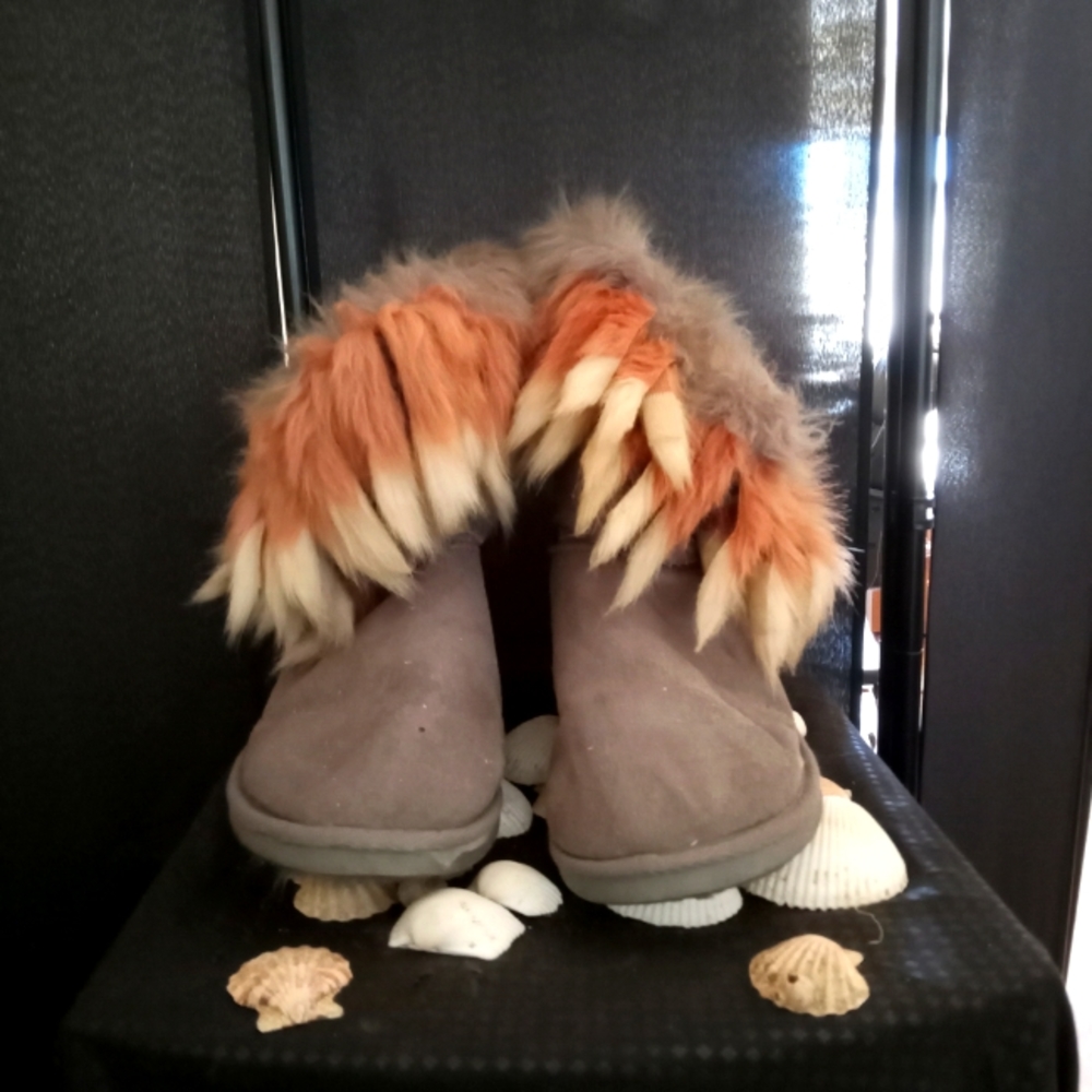 Moccasin ankle boot